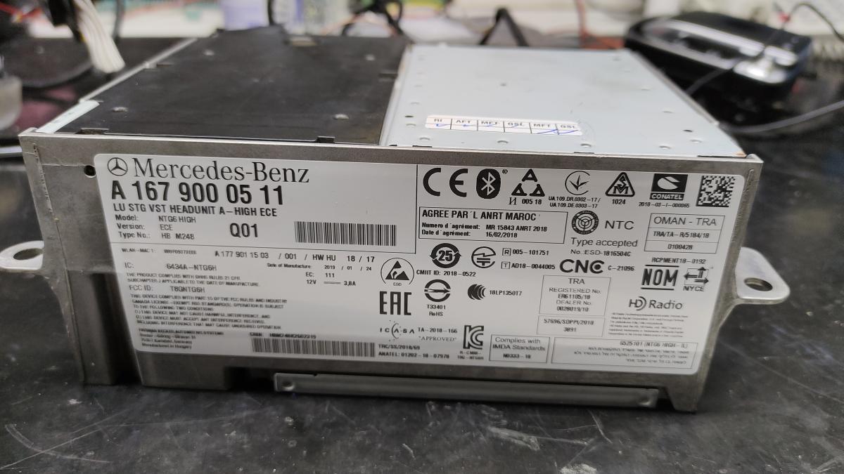 Etiqueta con detalles de la unida