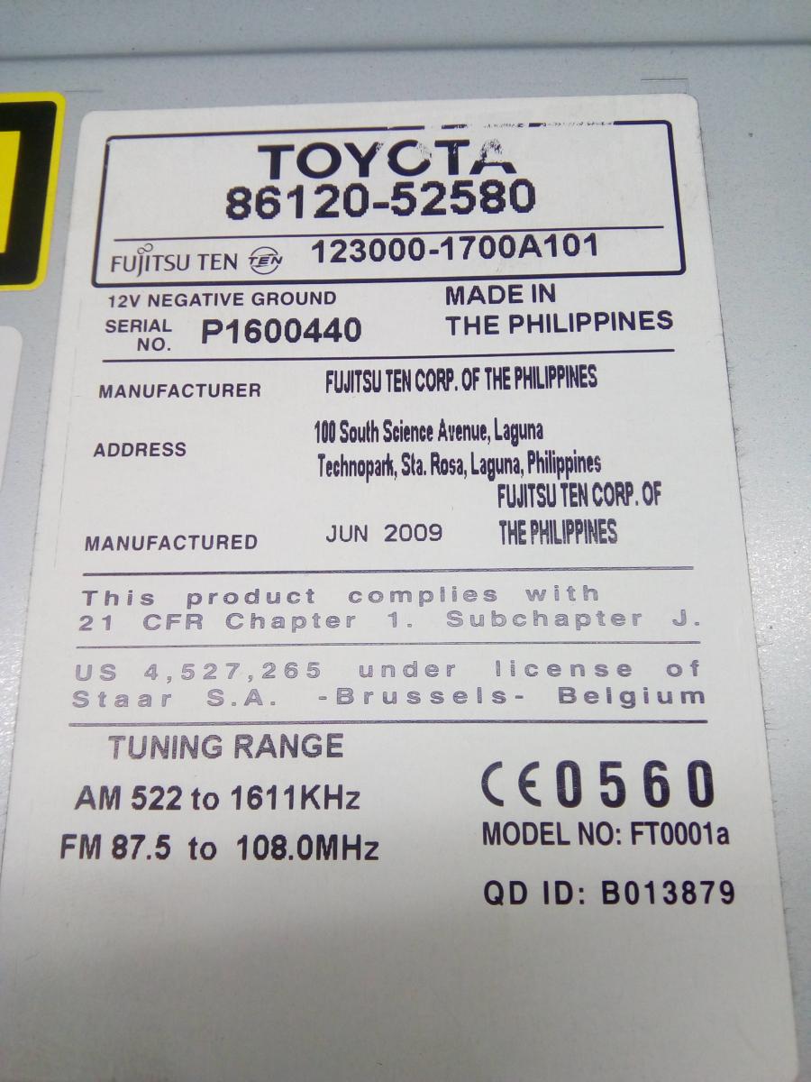 Etiqueta con detalles de la unidad